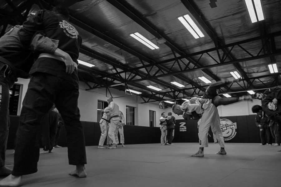 De Been Jiu Jitsu Black and White