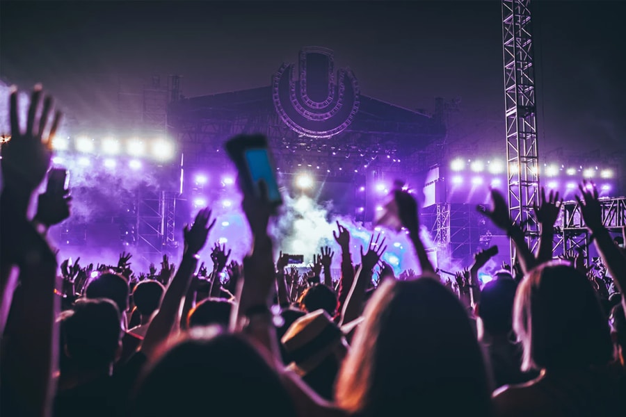 Crowd at night time Ultra Music Festival