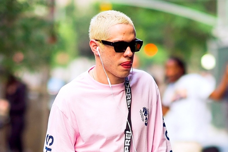 How to Bleach Your Hair Safely at Home Man of Many