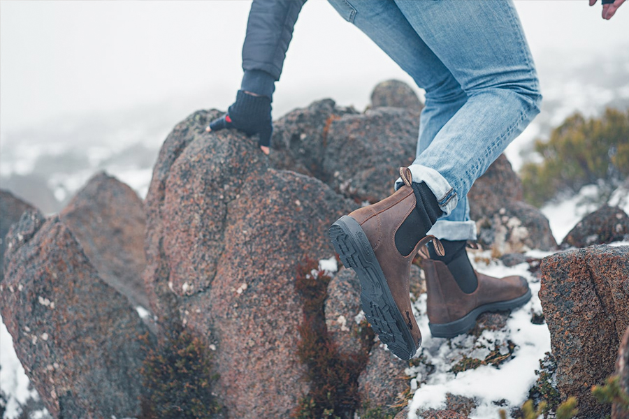 blundstone boots snow