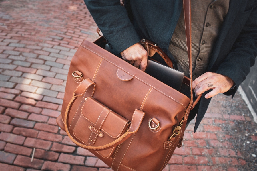 Pad & Quill Debuts the Gladstone Duffle Bag and Briefcase