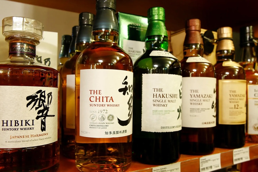 11 Best Japanese Whisky Brands Man Of Many