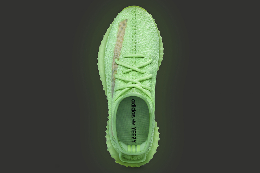 yeezy 350 glow adidas