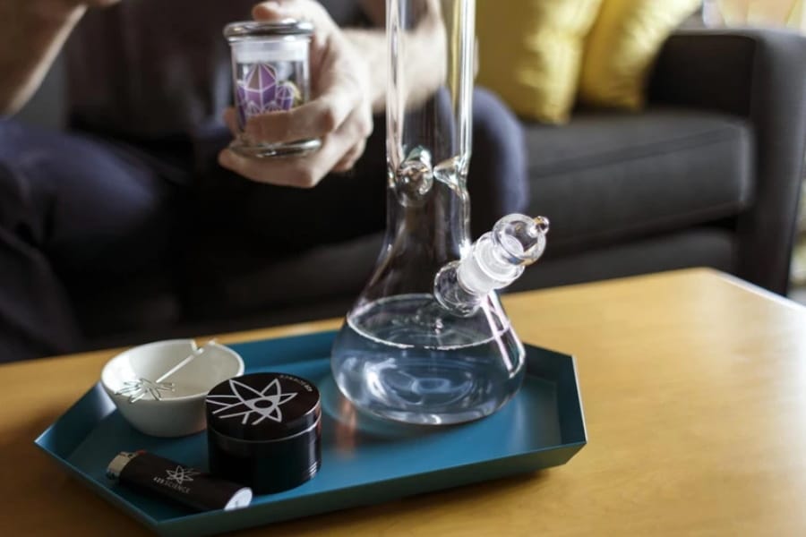 Study Finds Bongs Have More Bacteria than a Public Toilet Seat Man of Many