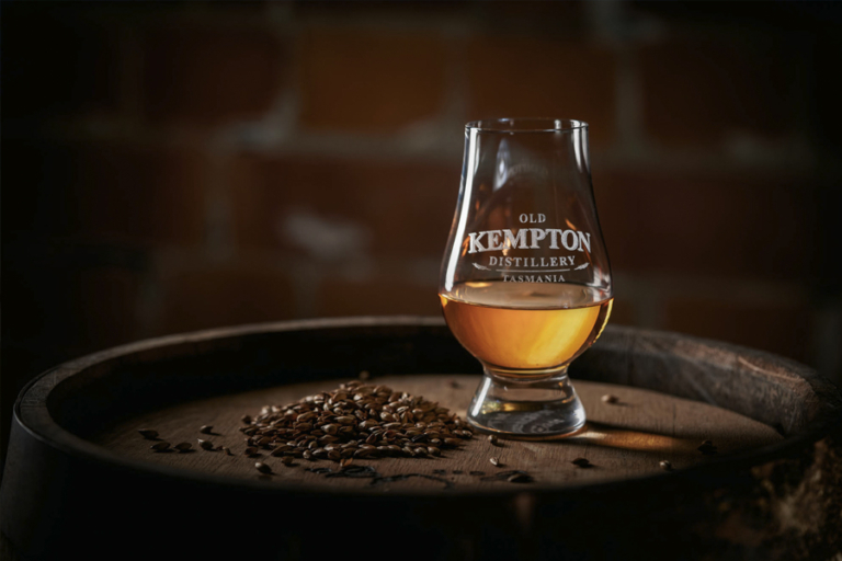 23 Best Tasmanian Whisky Distilleries Man of Many