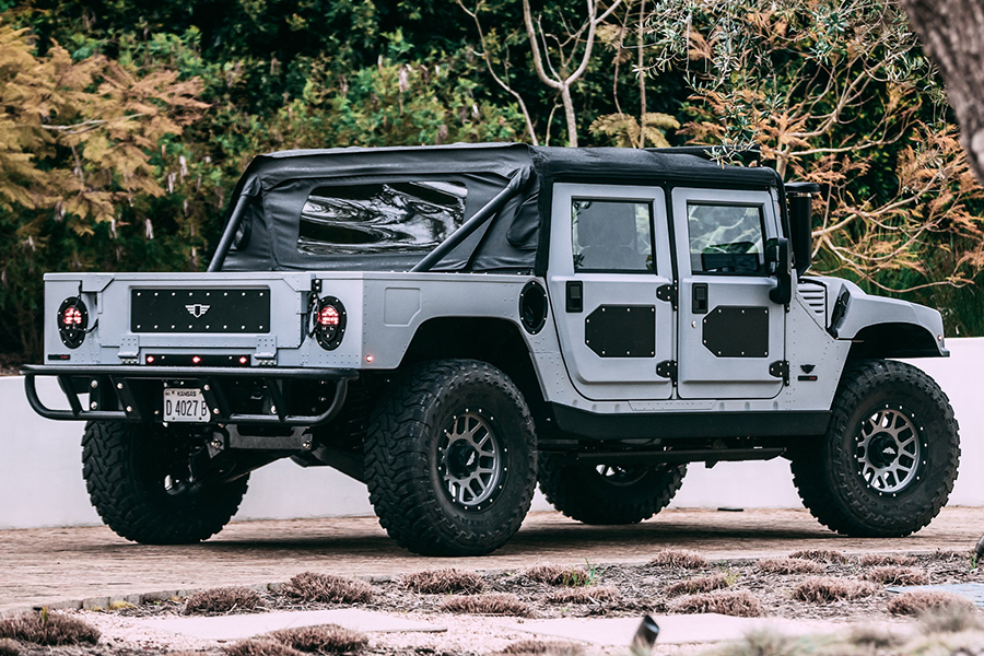 Mil-Spec Hummer H1 Test Drive: The Glory of a Bespoke, $250,000 Hummer With  1,000 Lb.-Ft. of Torque