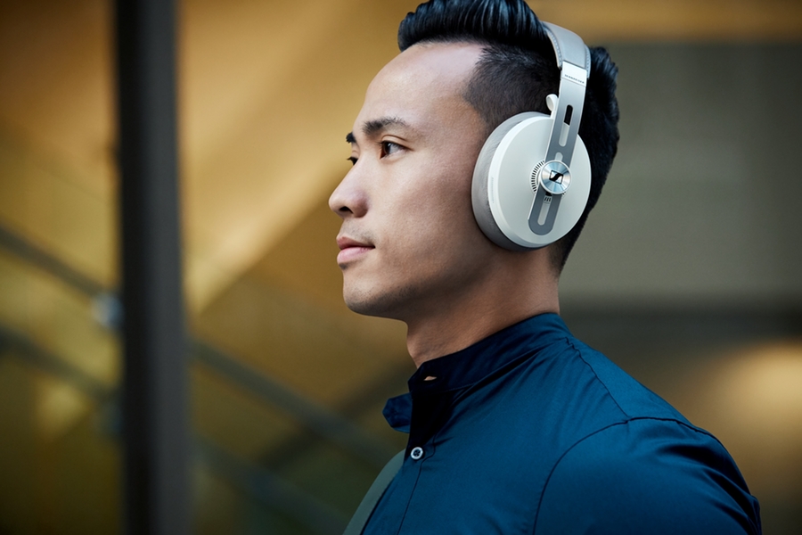 Sennheiser's New Momentum 3 Noise Cancelling Headphones are Available