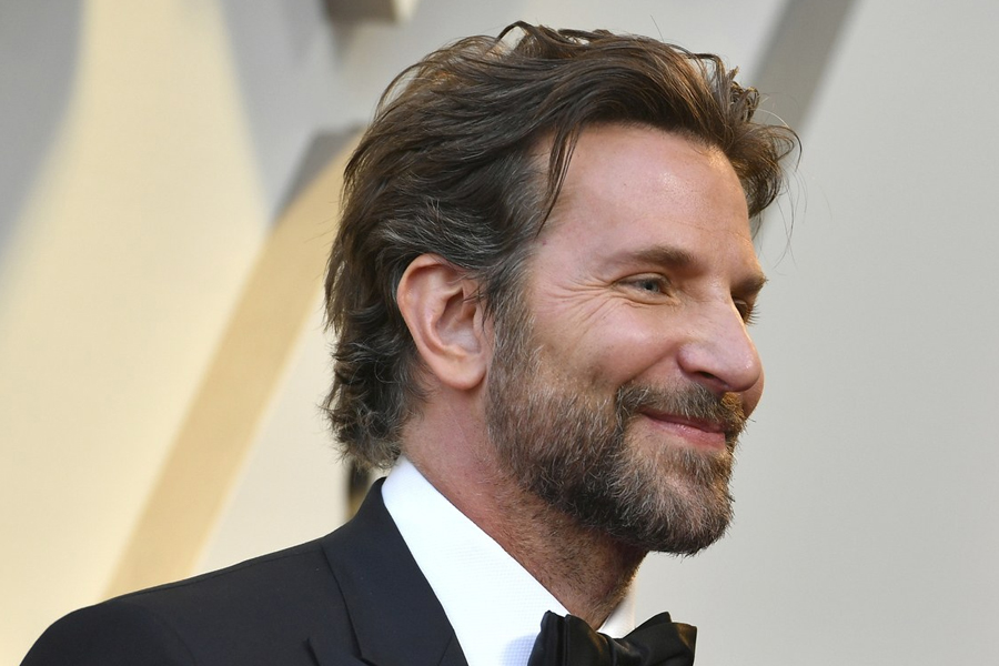 Fashion 4 men: Bradley Cooper  Bradley cooper, Bradley cooper hair,  Celebrities male