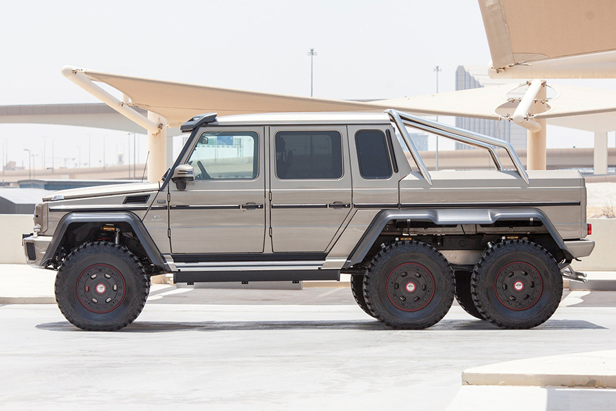 2015 mercedes-benz cross-country vehicle