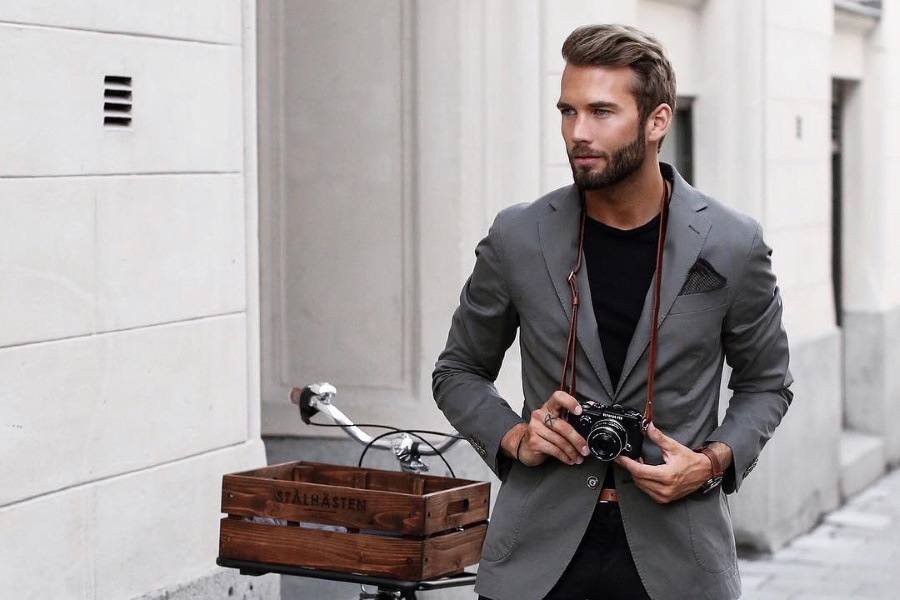 18+ Best Ways To Wear A Grey Suit | Man Of Many