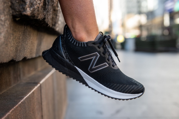 new balance fuel cell black