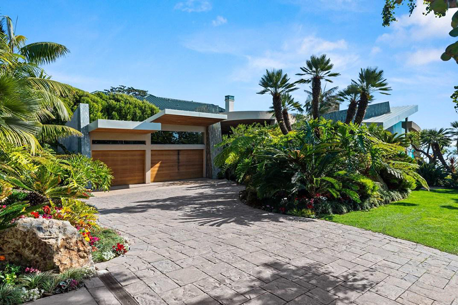 $65 Million Malibu Home gate