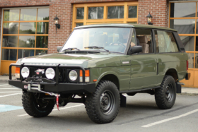 land rover vehicle