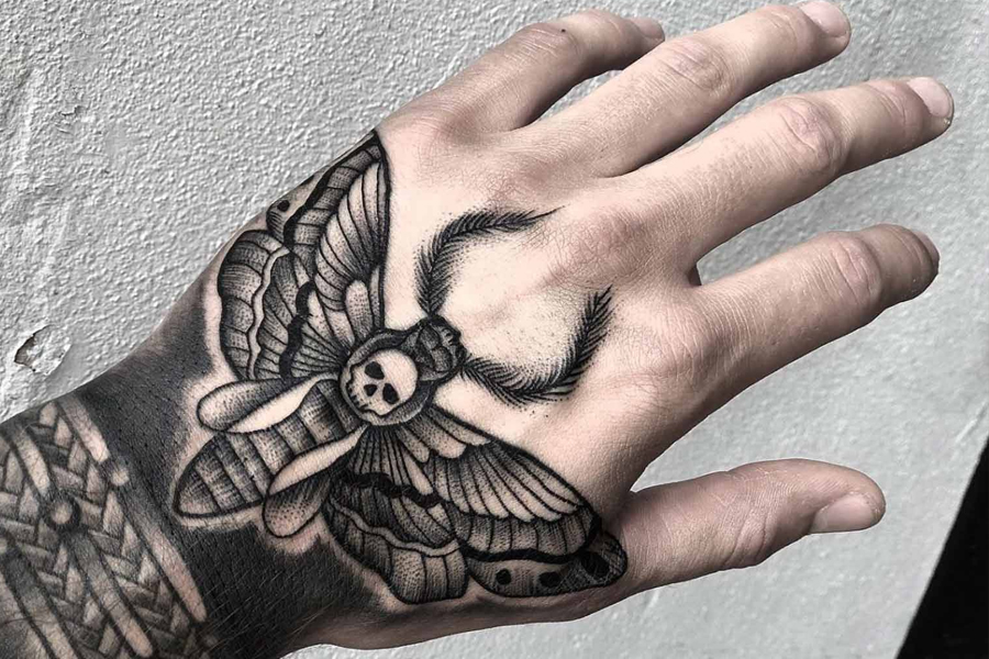 tatuagem de mão