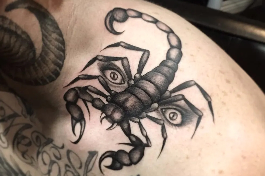 Tatuaje De Escorpión