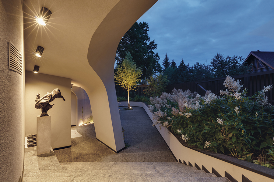 house in the landscape walkway