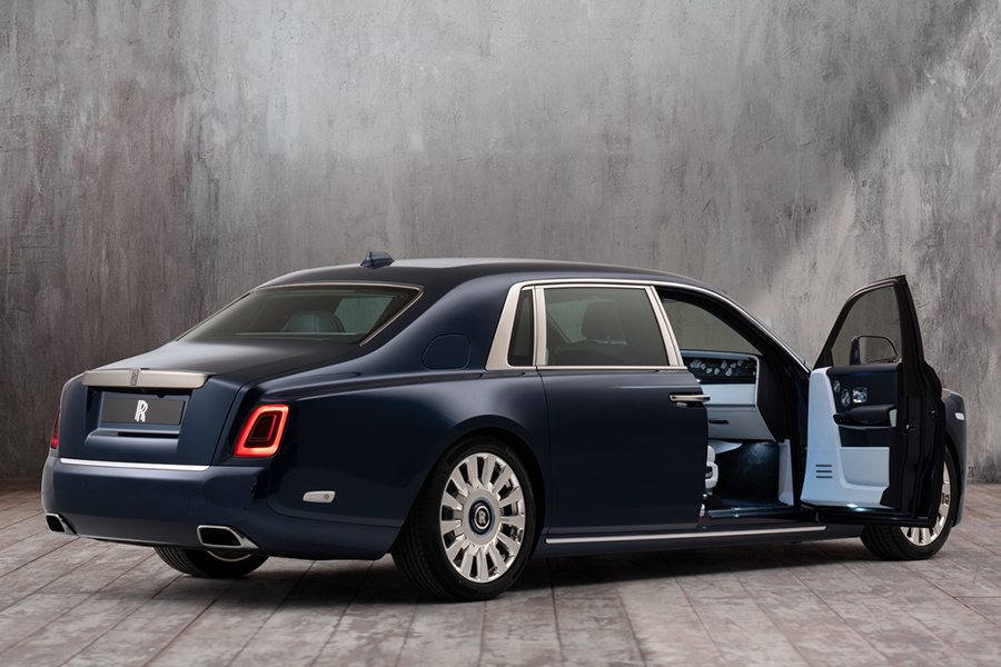 Rolls-Royce back view