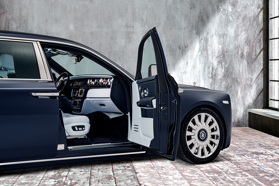 Rolls-Royce latest bespoke phantom features a million stitch interior