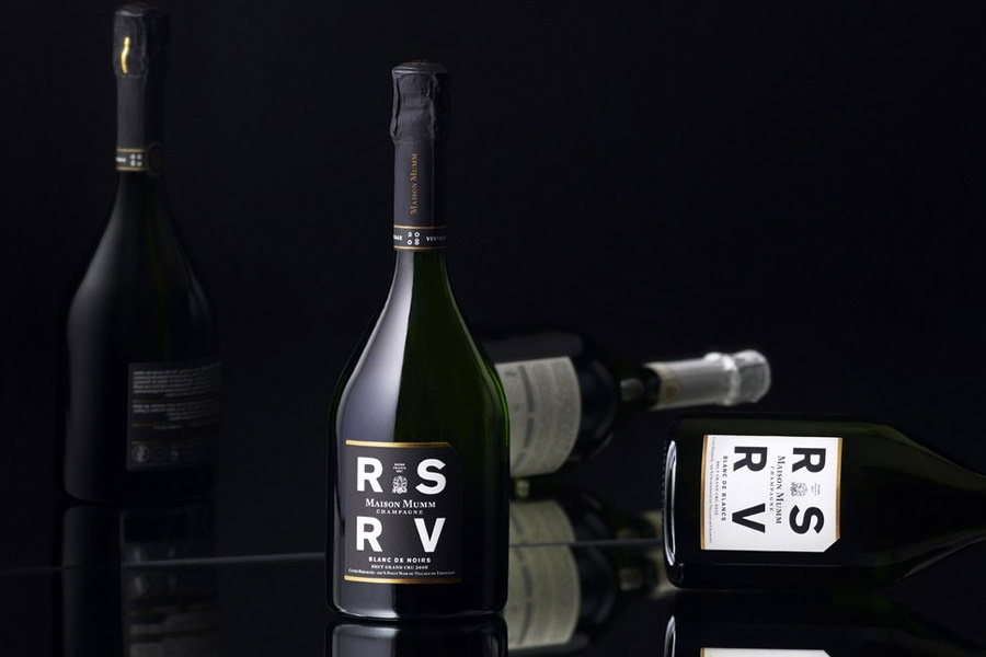 mumm RSRV champagne bottles