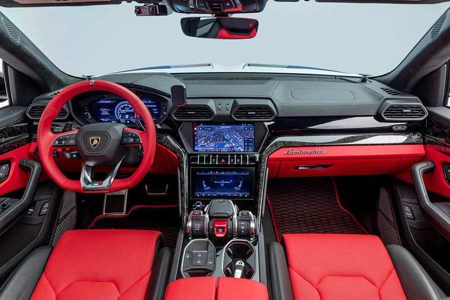 Lamborghini Urus steering wheel and dashboard