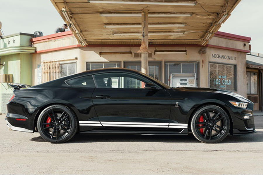 Win a 2020 Ford Mustang Shelby GT500 and $20,000 Omaze