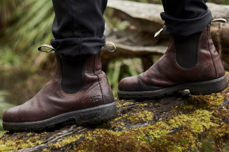 blundstones in snow reddit