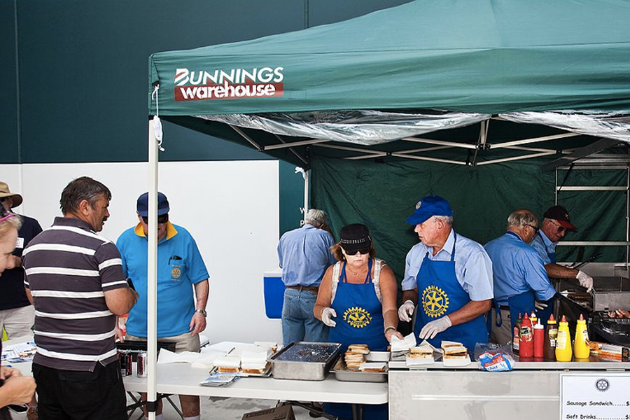 Bunnings Sausage Sizzle