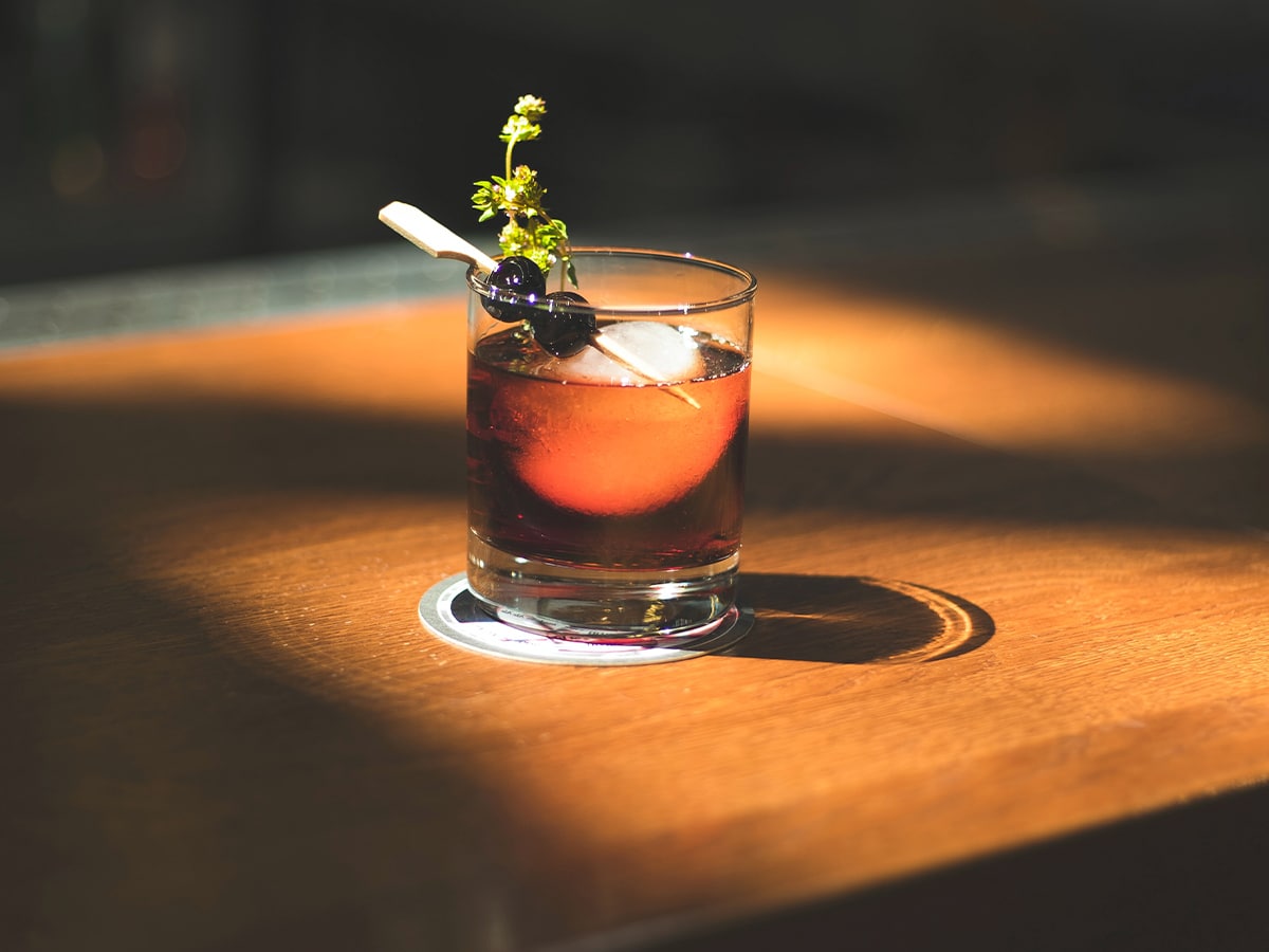 Old Fashioned cocktail | Image: Jakub Dziubak