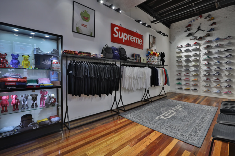 discount sneaker store