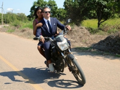 7 Best Travel Suits that Hold Their Form