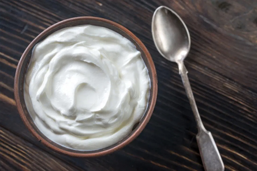 Best Healthy Snacks for Weight Loss - Greek Yoghurt