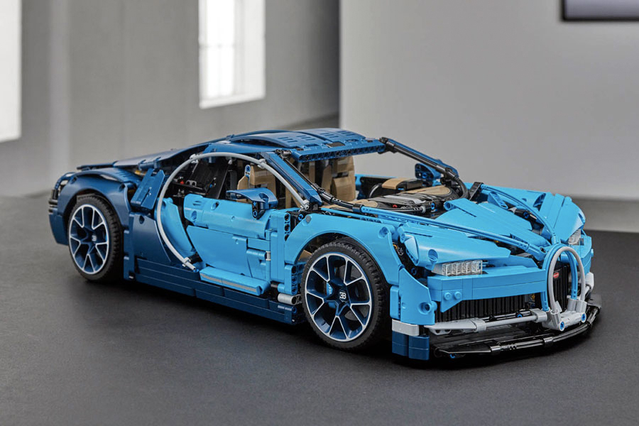 Best Lego Sets For Adults - LEGO Technic Bugatti Chiron 42083