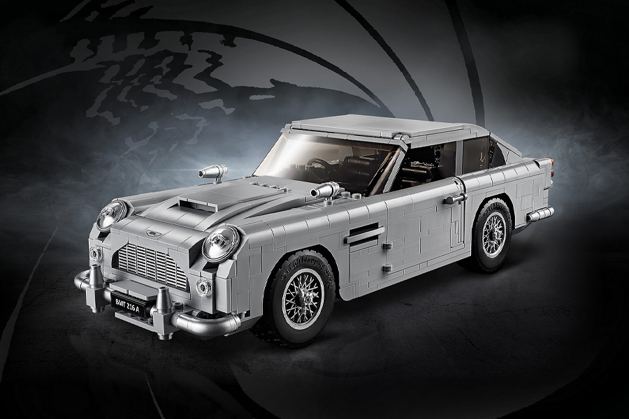 Best Lego Sets For Adults - Lego Creator Expert James Bond Aston Martin DB5 10262