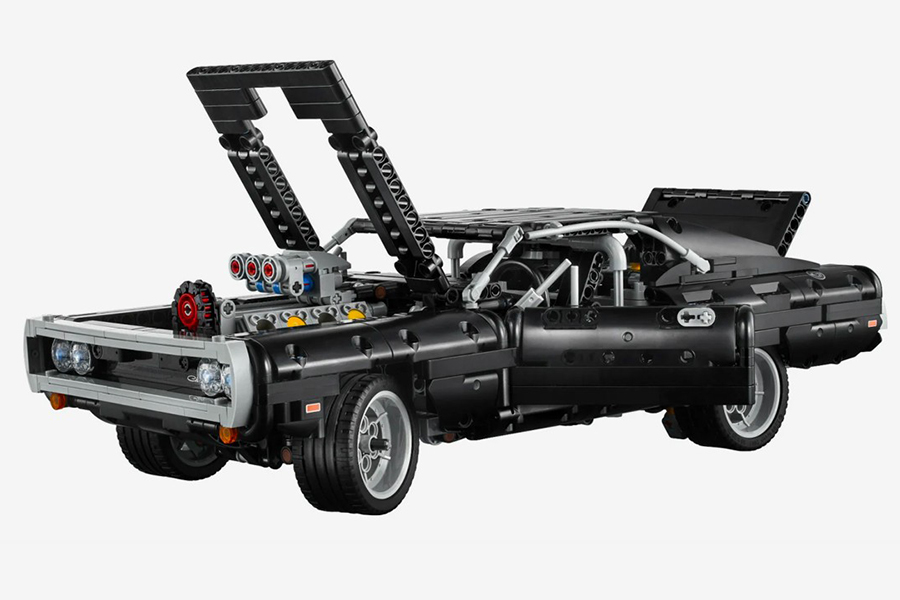 DOM's Lego Technic Dodge Charger open front