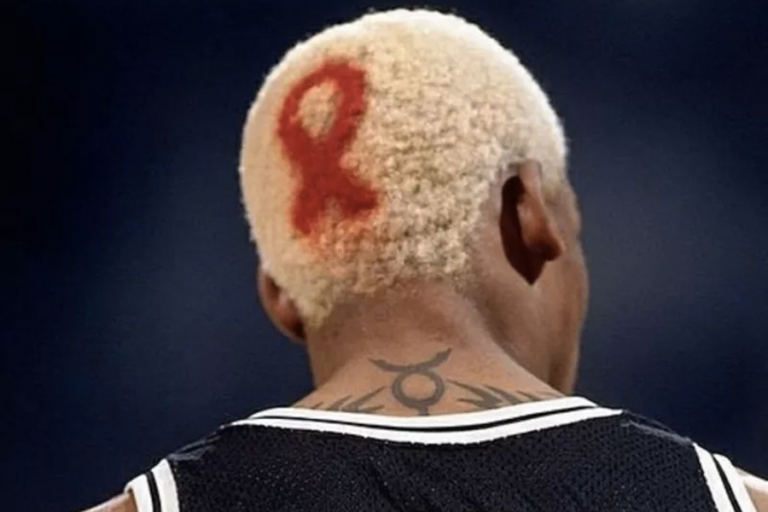 Dennis Rodmans Most Outrageous Hairstyles Ranked Man Of Many