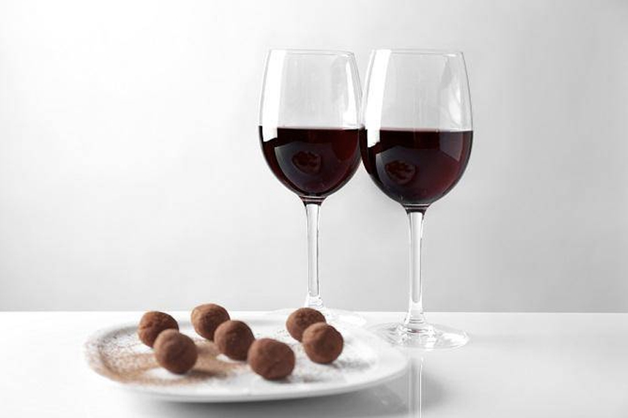 Wine and Chocolate pairings 2