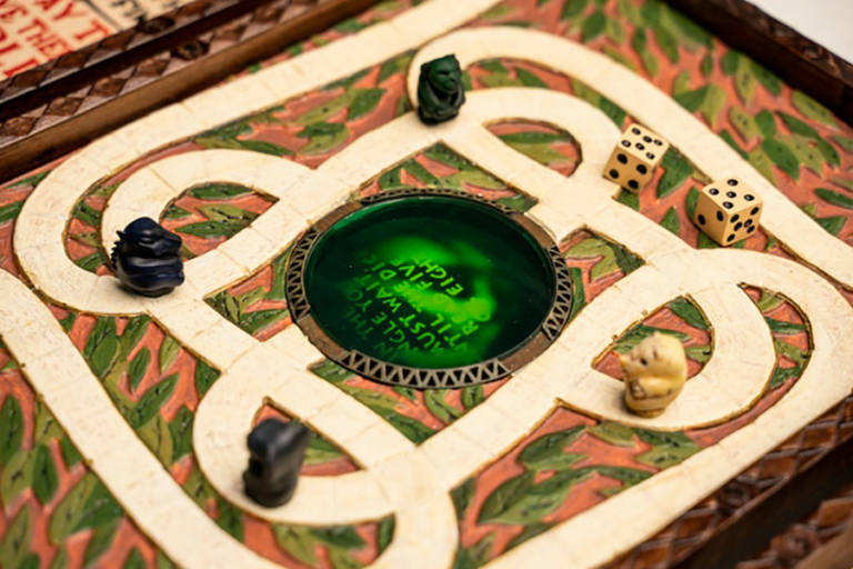 This Screen-Quality Jumanji Replica Board Actually Works | Man of Many