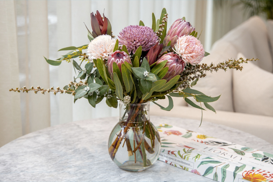 Flower Delivery Services Sydney = Floraly