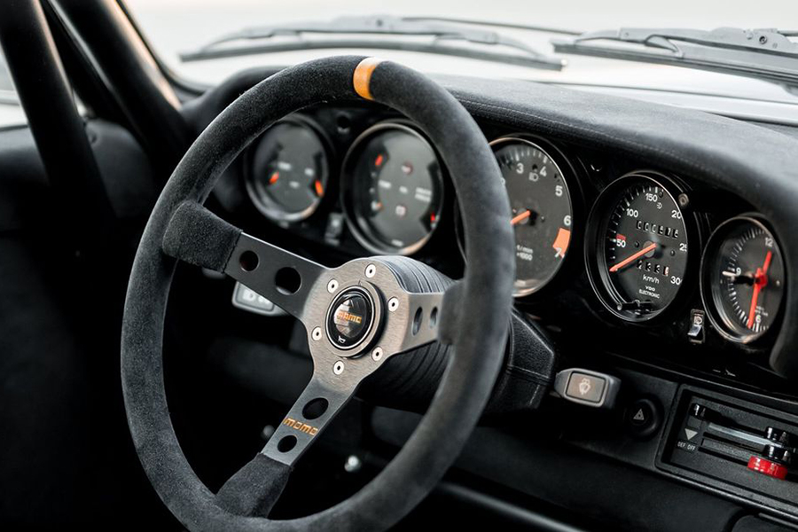 Porsche 911 Syberia RS steering wheel