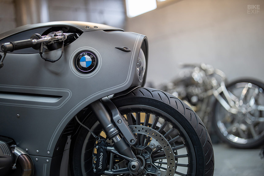 Ziller Garage BMW R9T Motorcycle front