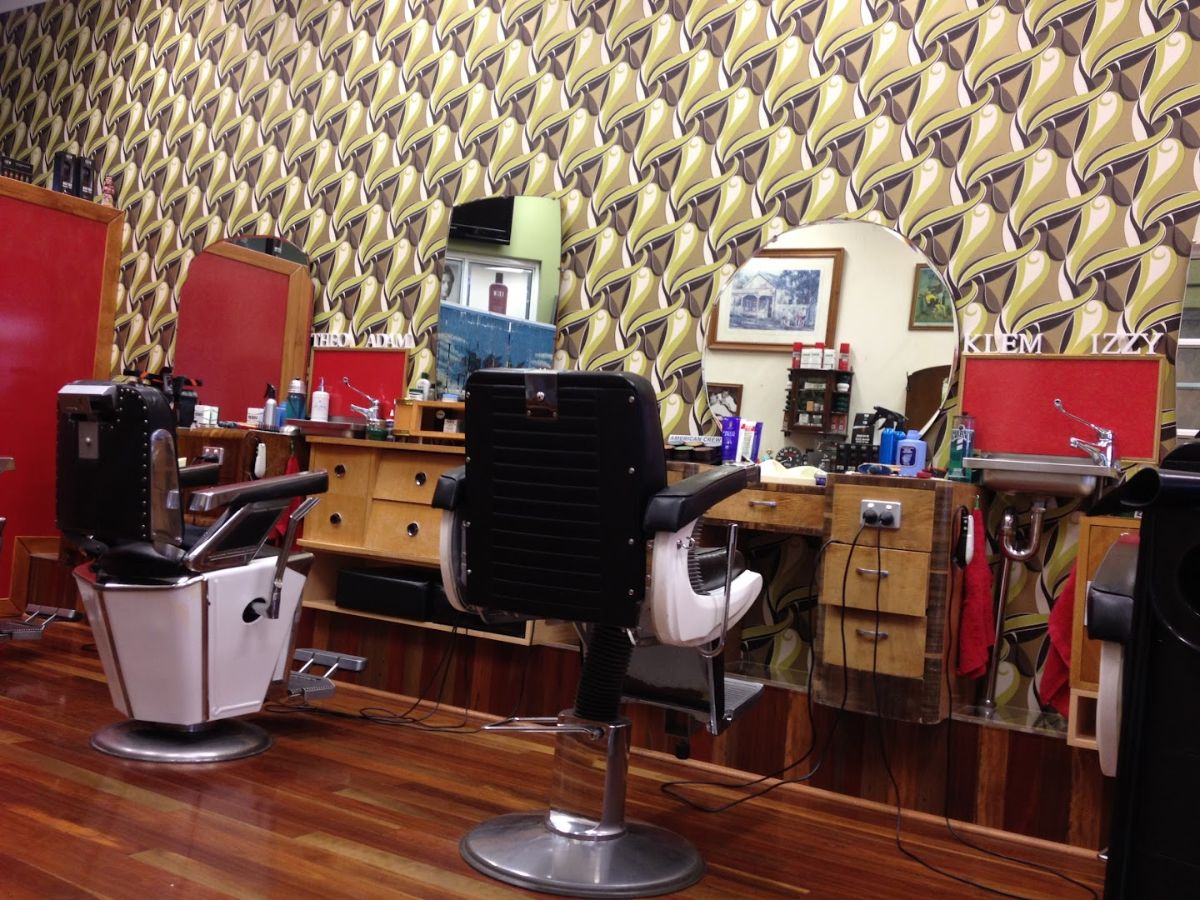 oxford street lies barber shop 