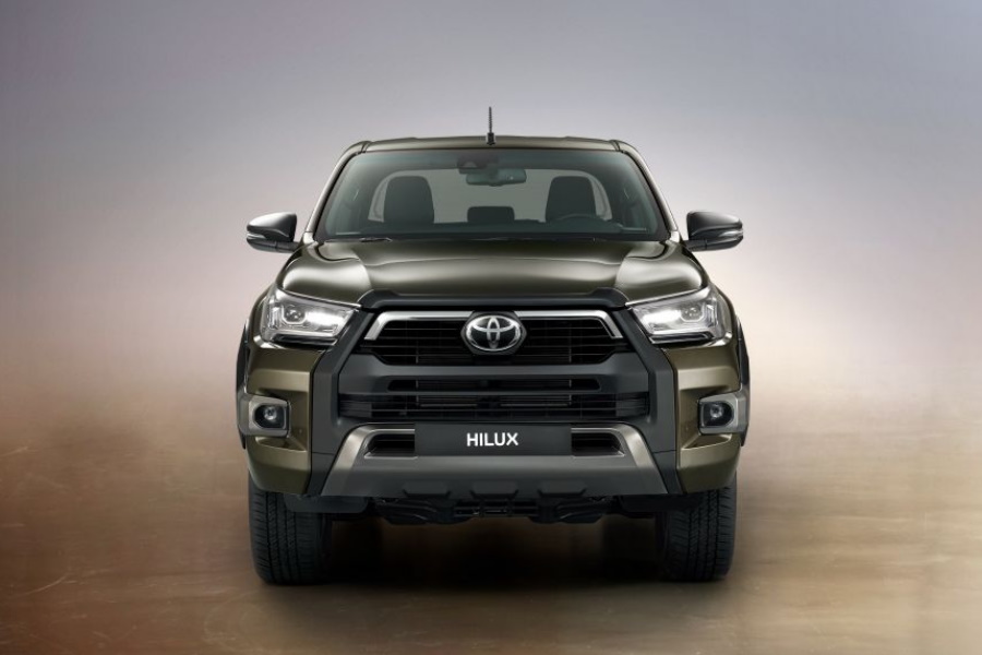 Toyota HiLux Invincible