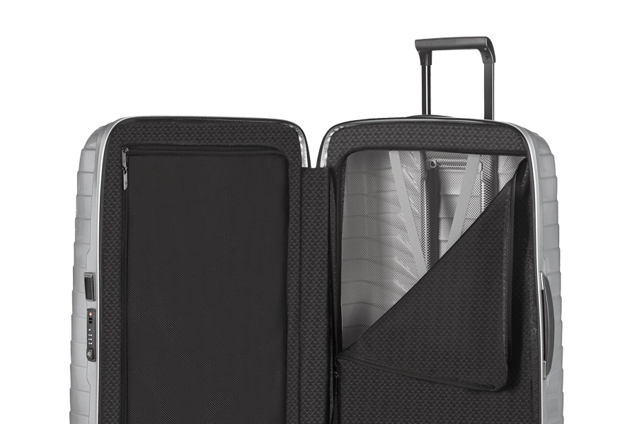 samsonite charging luggage