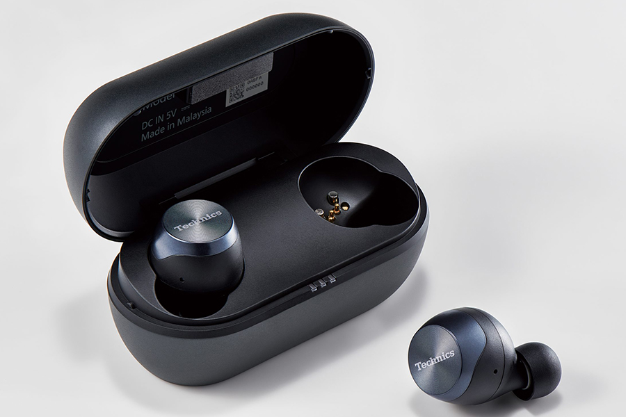 Technics release EAH-AZ70W true wireless earphones case