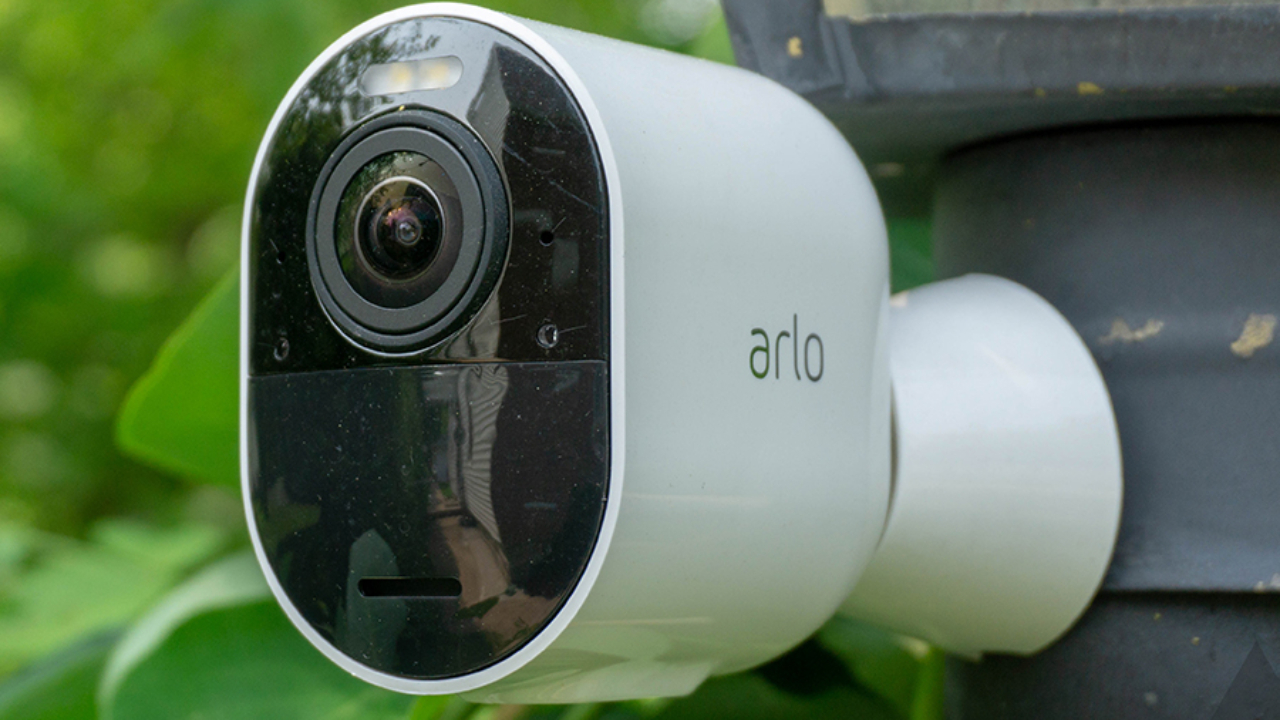 arlo camera spotlight