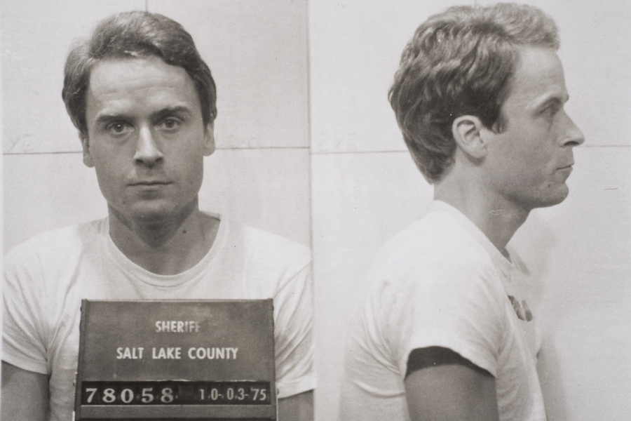 25 Best True Crime Documentaries On Netflix Man Of Many