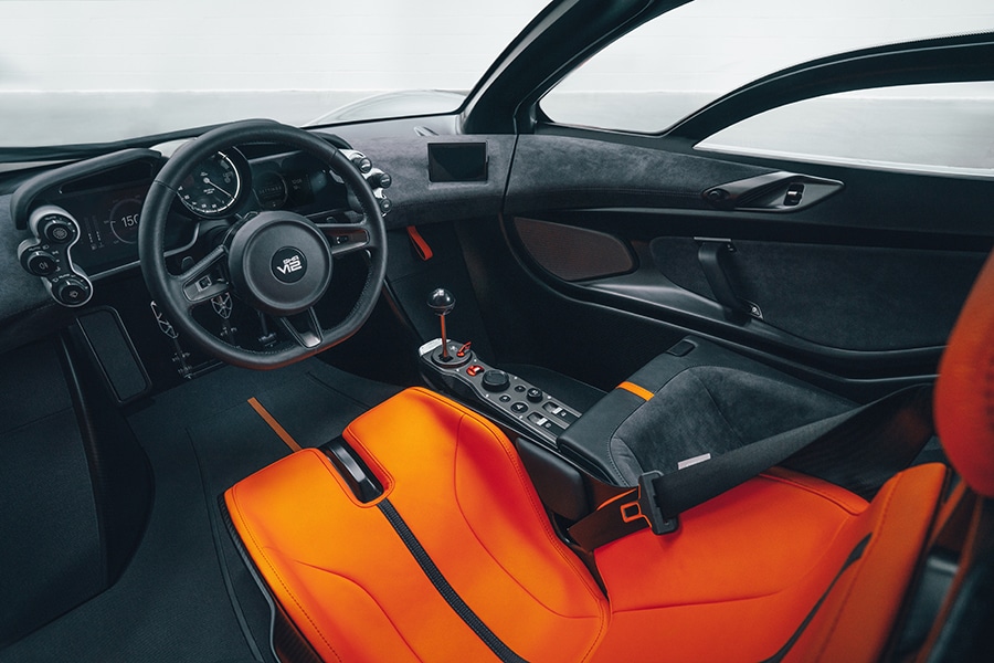 Designer of the McLaren F1 debuts the T.50 dashboard and steering wheel