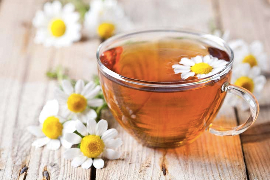 Foods That Help You Sleep - Camomile Tea