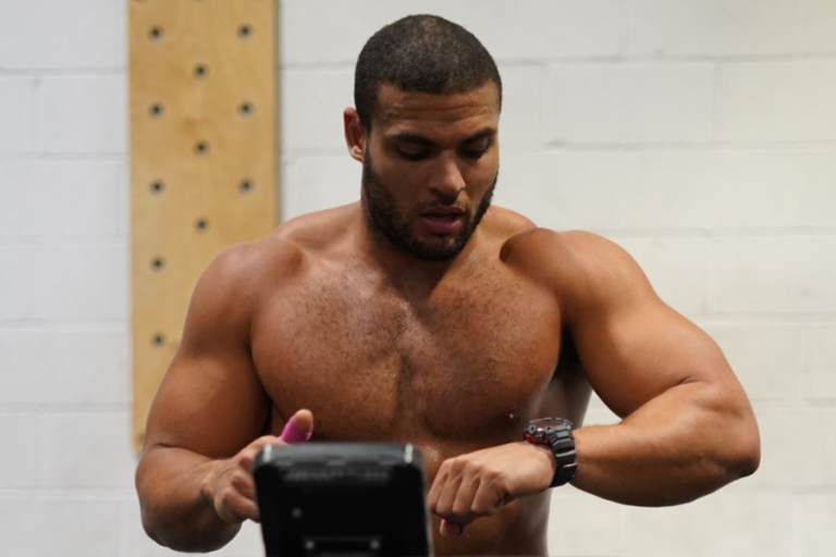 5 Best CrossFit Workouts For Beginners Man of Many