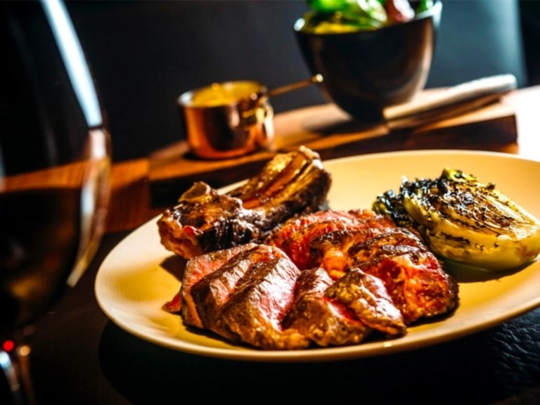 9 Best Restaurants in Hobart Man of Many